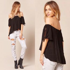 ✨HP✨ Blue Life Sangria Crop Off Shoulder High Low Top